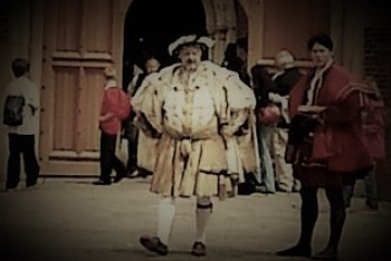 London Cab Tours - Hampton Court Palace Tour