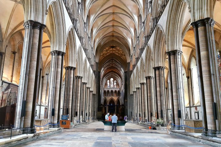 London Cab Tours - Salisbury and Magna Carta Trip